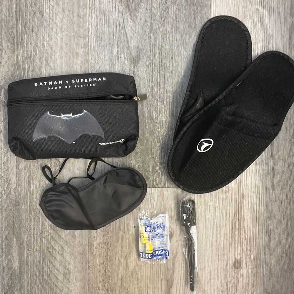 Turkish Airline Travel Kit
